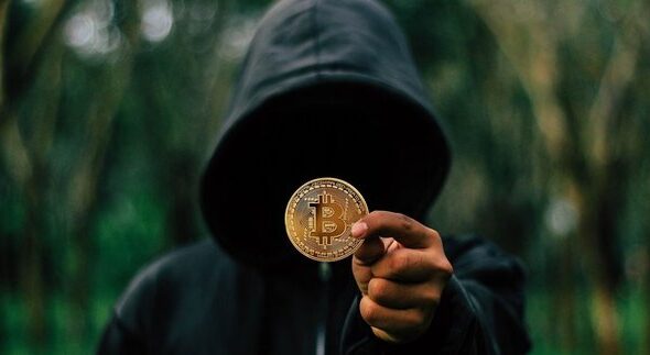 p_headline_mengenal-satoshi-nakamoto-misteriu-e4a2d82